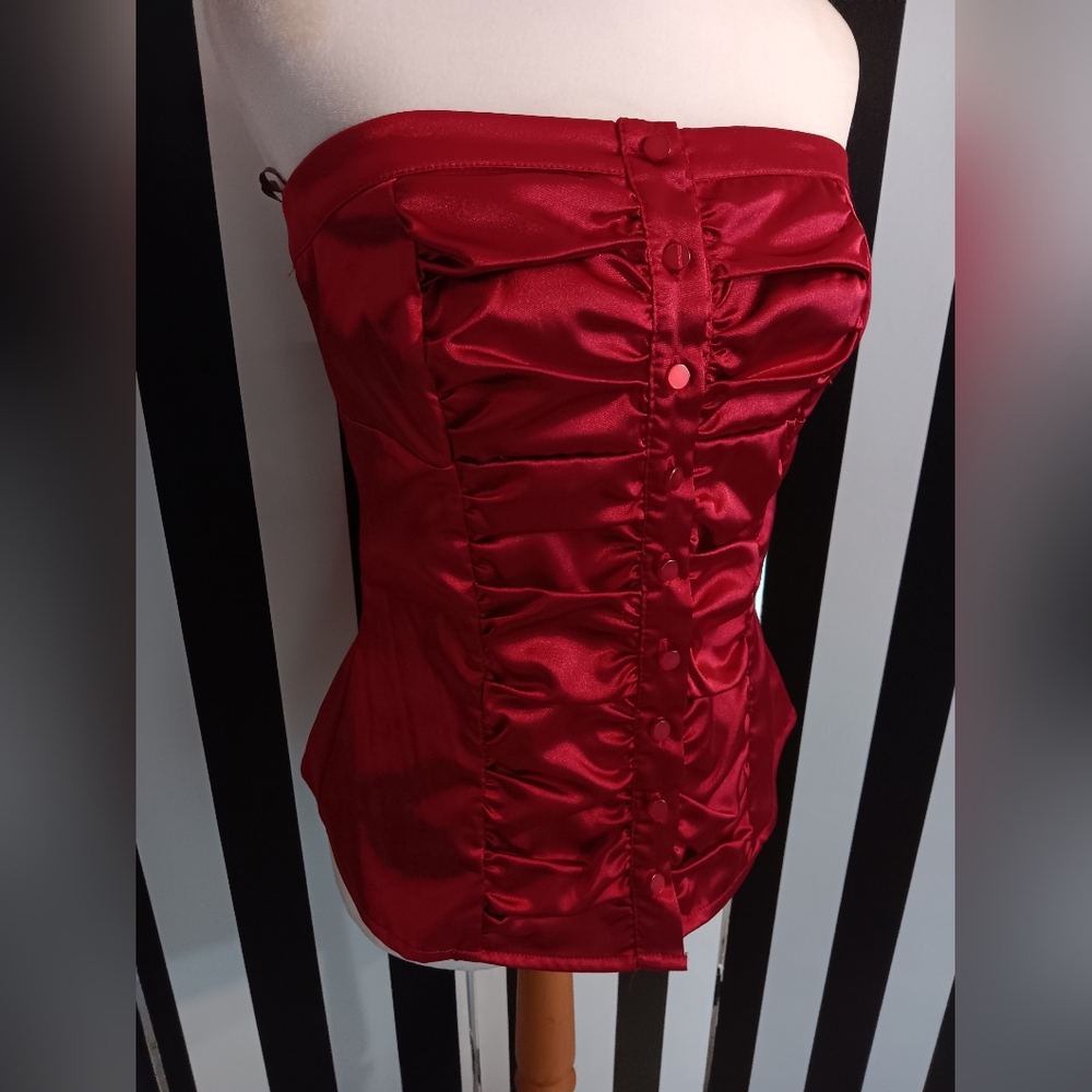 Red Miss Bisou Top - Picture 2 of 10